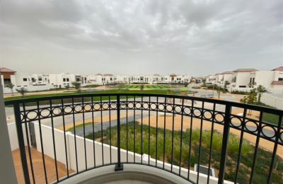 5BR _ Fay Al Reeman 2 _ Exceptional SINGLE ROW with a Space for Private POOL | Prime Location in Front of Community Sport Field | Price Negotiable