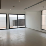 5BR _Faya Bloom Gardens _ Single Row| Middle | Main Roadside | Gated Community | Soon to be Vacant