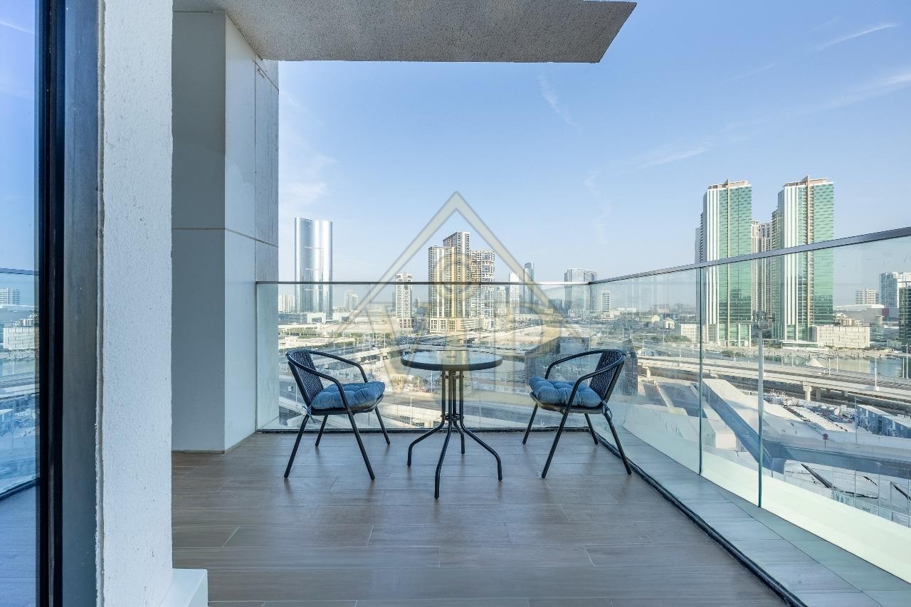 1BR _ Maryah Vista 1 _ Canal View, Fully Furnished, Corner Apartment, Ready to Move In