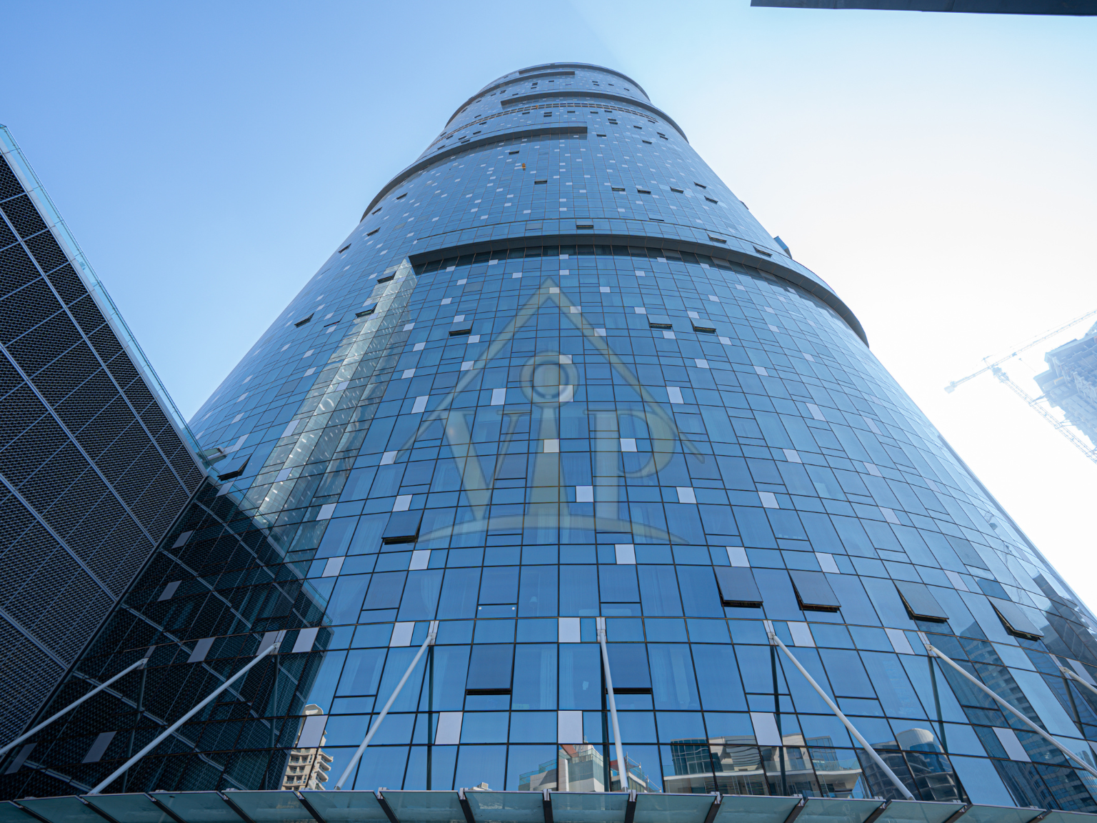 1BR_Sun Tower _ Experience World- Class Amenities in a Luxurious Well maintained Unit