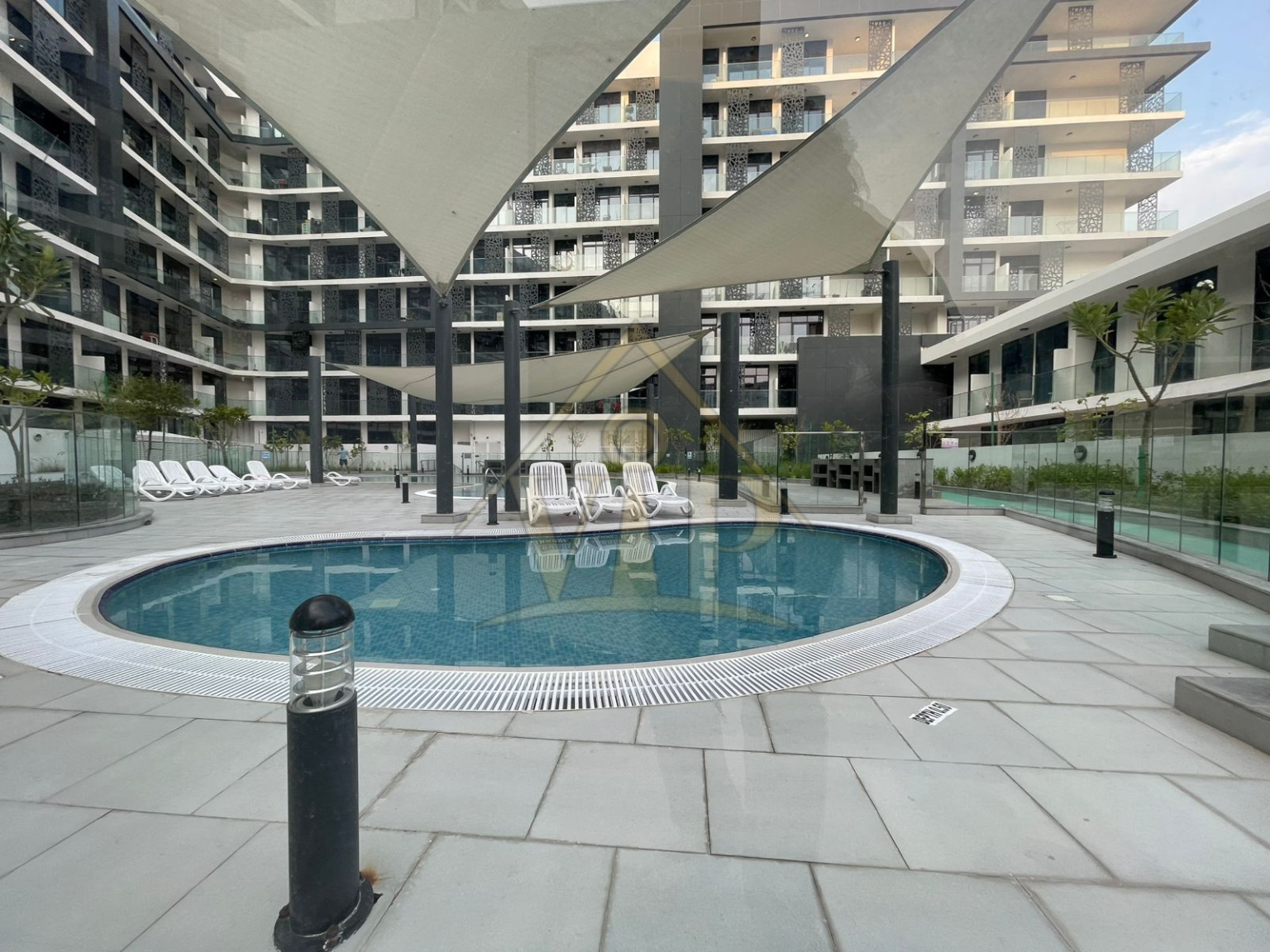 Studio _ The Gate Masdar | Fully Furnished Cozy Unit | Stunning Community