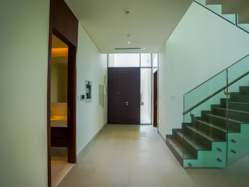 4BR_Jubail Island | Single Row Luxurious Villa with Lush Landscape | Close to Community Entrance | Next to Corner - 17