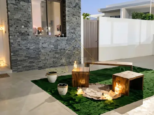 3BR _ CEDARS Yas Acres | Upgraded Corner Villa Facing Community Center | Corner Unit - 21