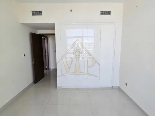 2BR _ Al Marasy _ Al Bateen _ Alluring Canal View | Massive Layout | Blend of Luxury and Convenient Living - 8