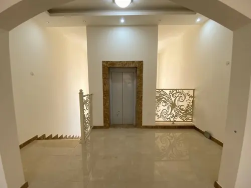 7BR_Shakbout City _ A Rare Municipality-approved | Prime Commercial 7BR Villa | Main Street Accessibility - 14