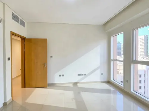 3BR Simplex + M _ United Square Desert Khalidiya _ Road View | Massive Well- Maintained Unit with Balcony | 2 Parking | with Amenities - 6