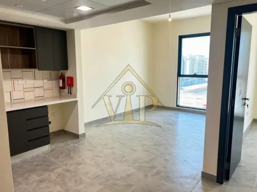 غرفة نوم واحدة - ريمان ليفينغ 2A | جاهزة للسكن | جديدة كلياً | طابق مرتفع | إطلالة على المجتمع السكني - 2
