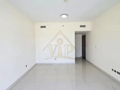 2BR _ Al Marasy _ Al Bateen _ Alluring Canal View | Massive Layout | Blend of Luxury and Convenient Living - 6