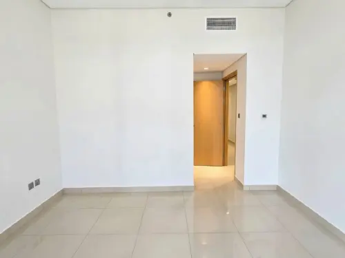 3BR Simplex + M _ United Square Desert Khalidiya _ Road View | Massive Well- Maintained Unit with Balcony | 2 Parking | with Amenities - 10
