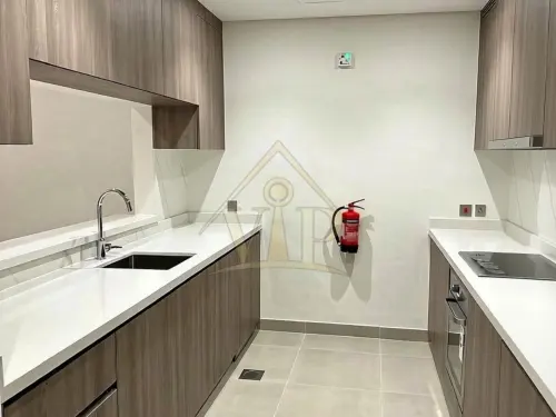 3BR _ CEDARS Yas Acres | Upgraded Corner Villa Facing Community Center | Corner Unit - 15
